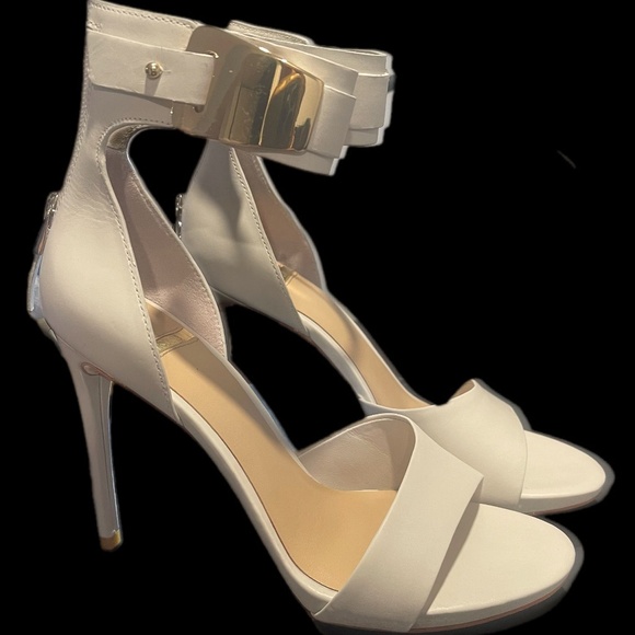 Marciano Cari Taupe Leather Ankle Strap Heel Peep-Toe Sandal Shoe US 7 M - Picture 1 of 13
